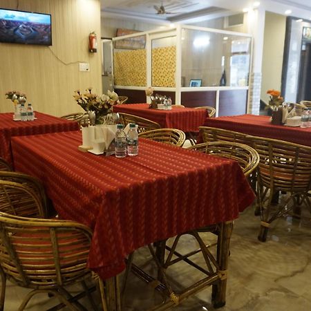 Hotel Kaanha Residency Inn By Shree Krishna Hospitality Rishīkesh Екстериор снимка