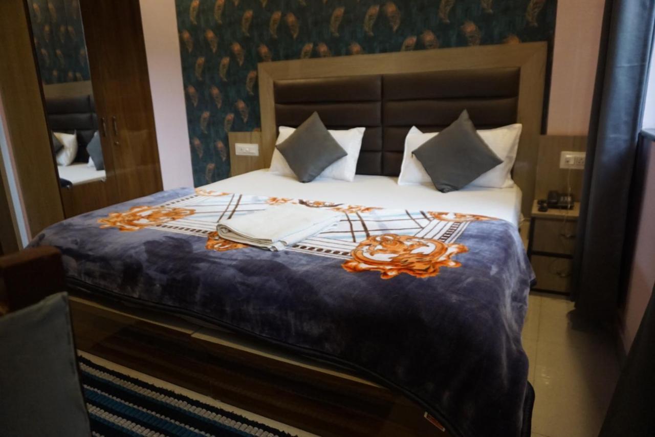 Hotel Kaanha Residency Inn By Shree Krishna Hospitality Rishīkesh Екстериор снимка
